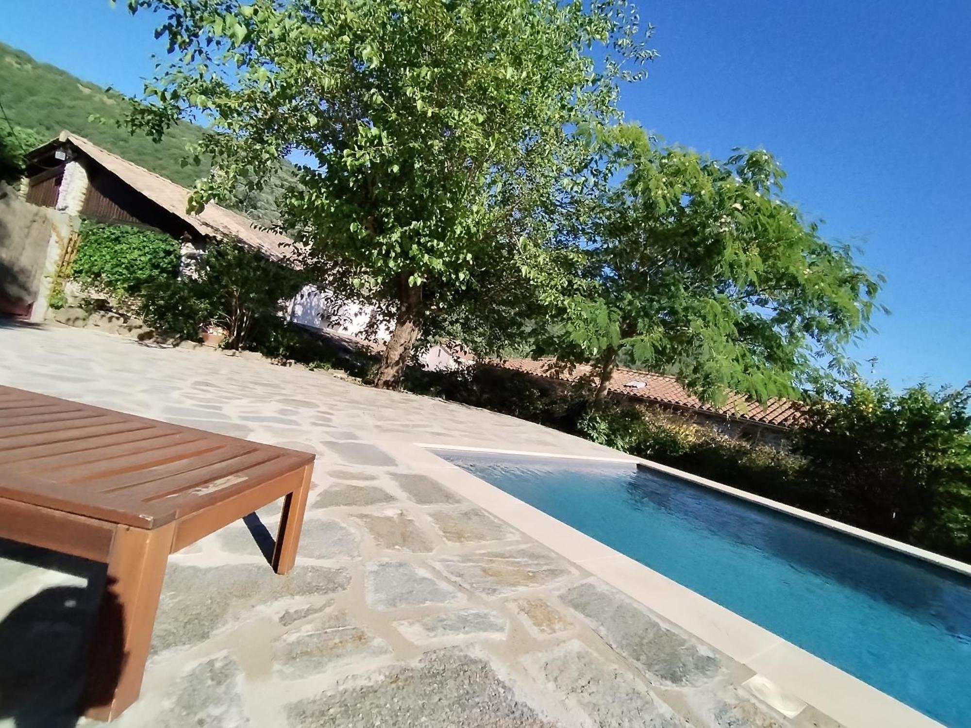 Gagnières Mes Maisons Gardoises, Two Gites Sleeping 13 With Two Private Pools, Kids Room, Laundry, Disco, Free Wifi, Linen And Dog'S Are Welcome מראה חיצוני תמונה