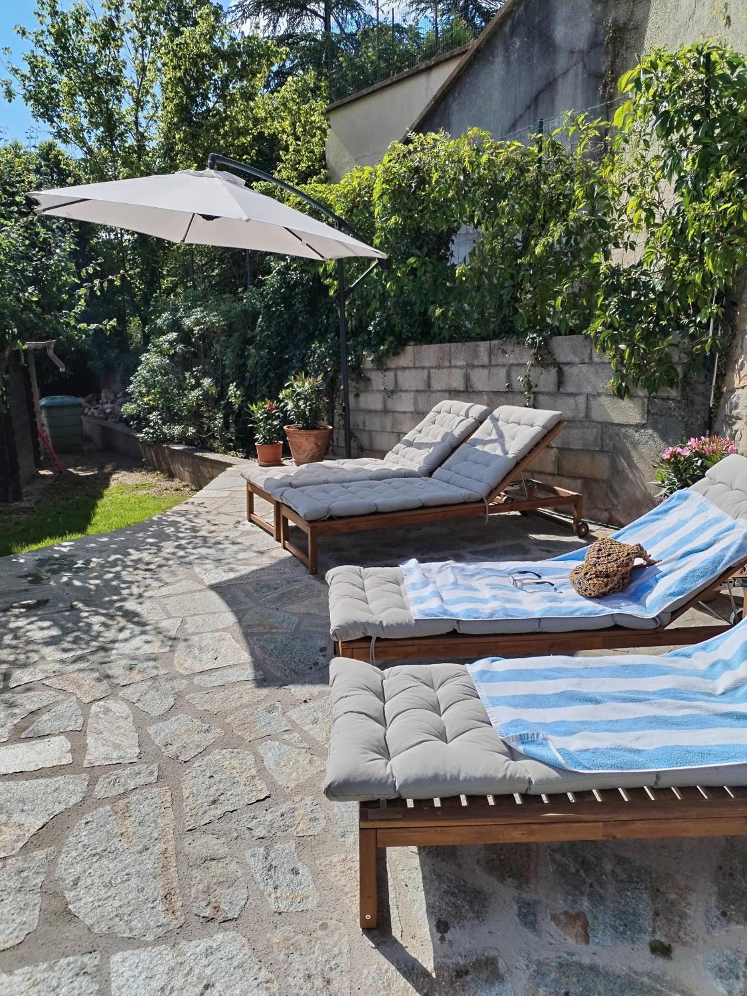 Gagnières Mes Maisons Gardoises, Two Gites Sleeping 13 With Two Private Pools, Kids Room, Laundry, Disco, Free Wifi, Linen And Dog'S Are Welcome מראה חיצוני תמונה